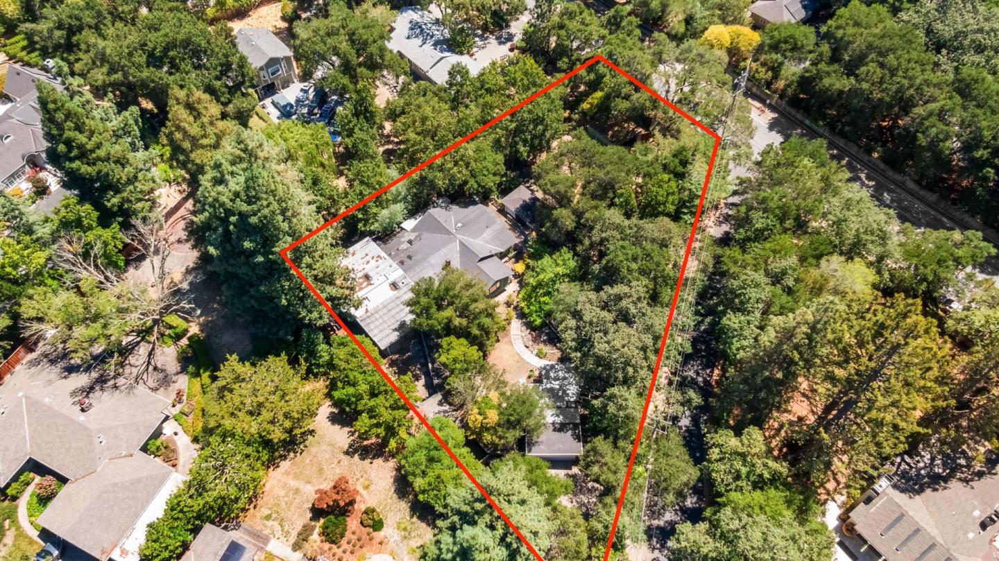 120 Miramontes Road Woodside, CA 94062 - Photo 2 of 22