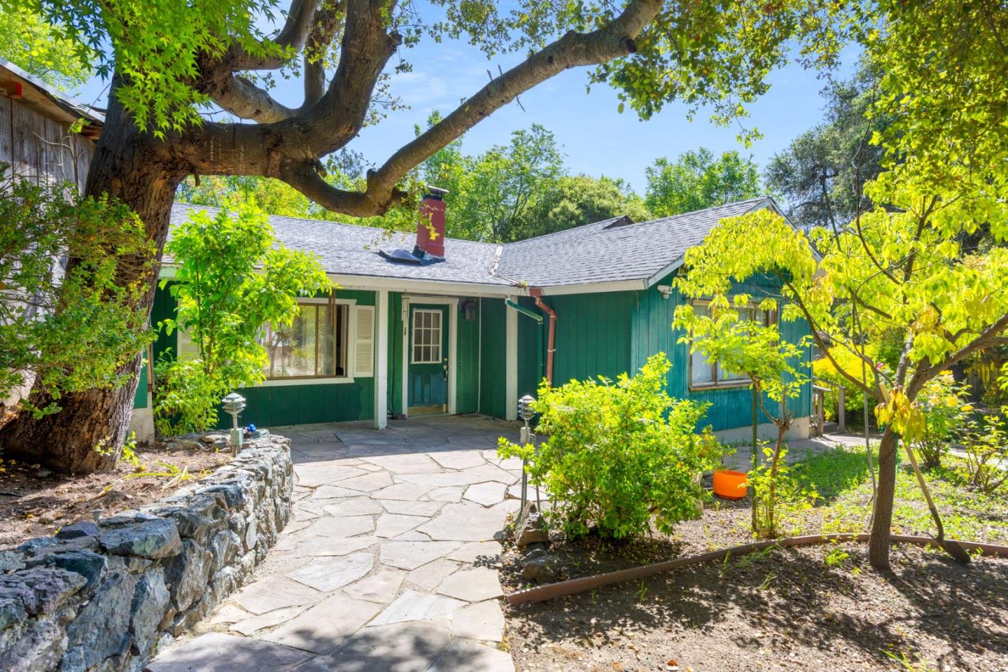 120 Miramontes Road Woodside, CA 94062 - Photo 8 of 22