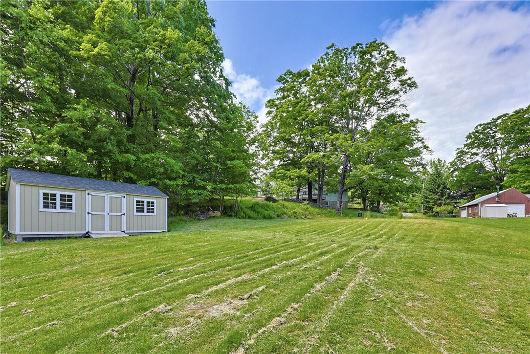 281 Scott Road Cumberland, RI 02864 - Photo 28 of 33