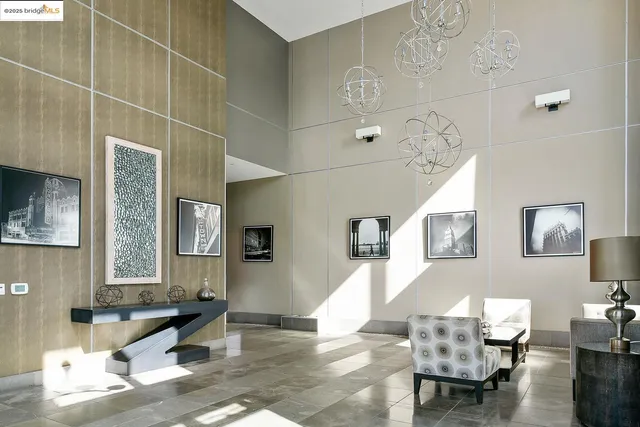 $899,000 | 438 West Grand Avenue, Unit 420, Oakland, CA 94612