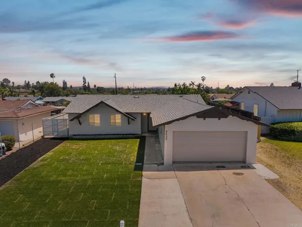 $979,999 | 8405 Lake Ben Avenue, San Diego, CA 92119