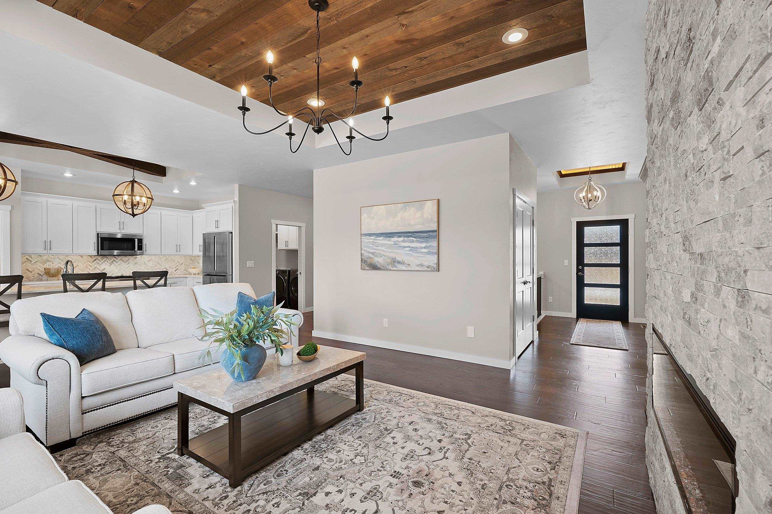 3738 Rustic Heights Green Bay, WI 54313 - Photo 13 of 82