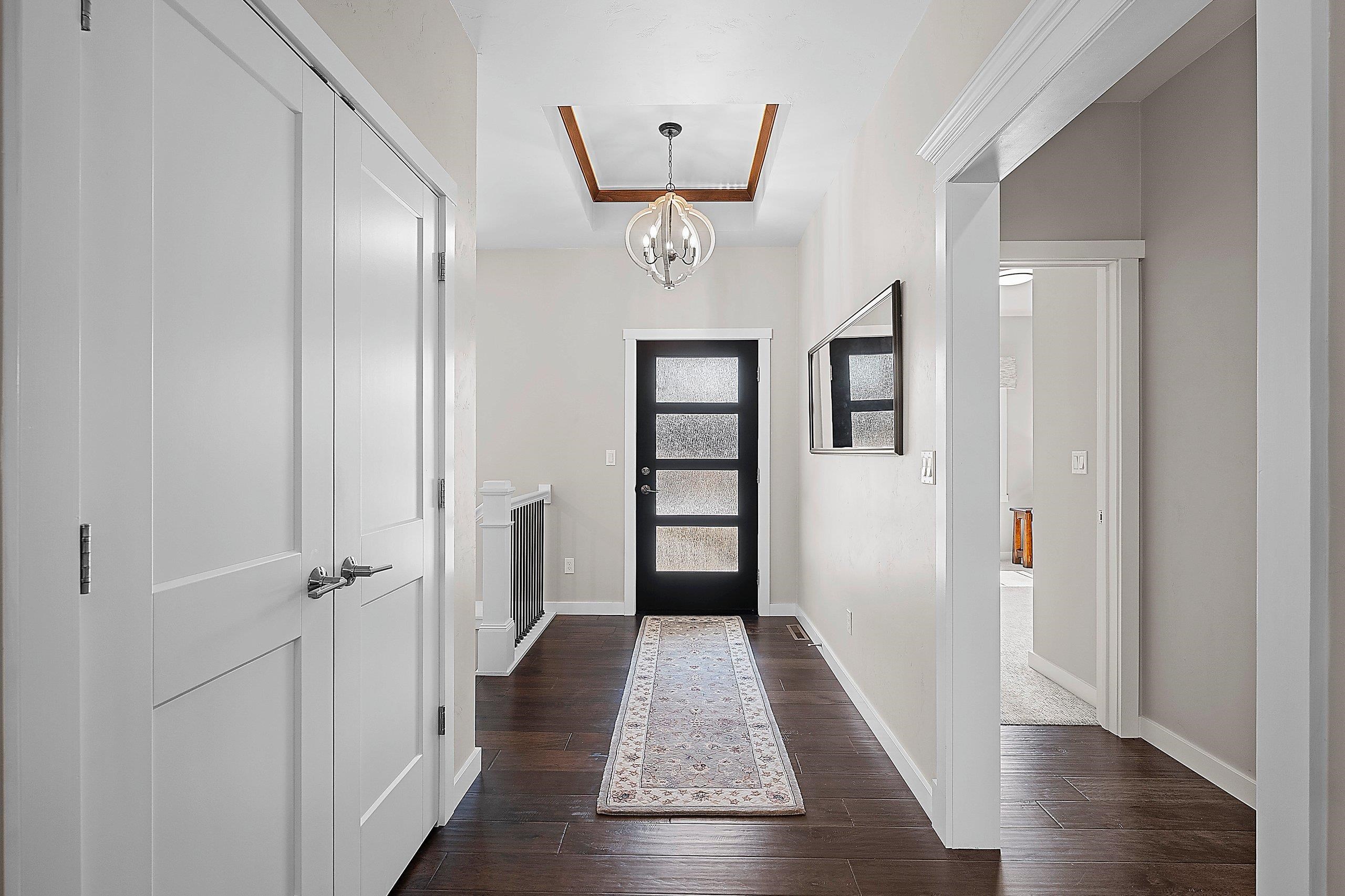 3738 Rustic Heights Green Bay, WI 54313 - Photo 5 of 82