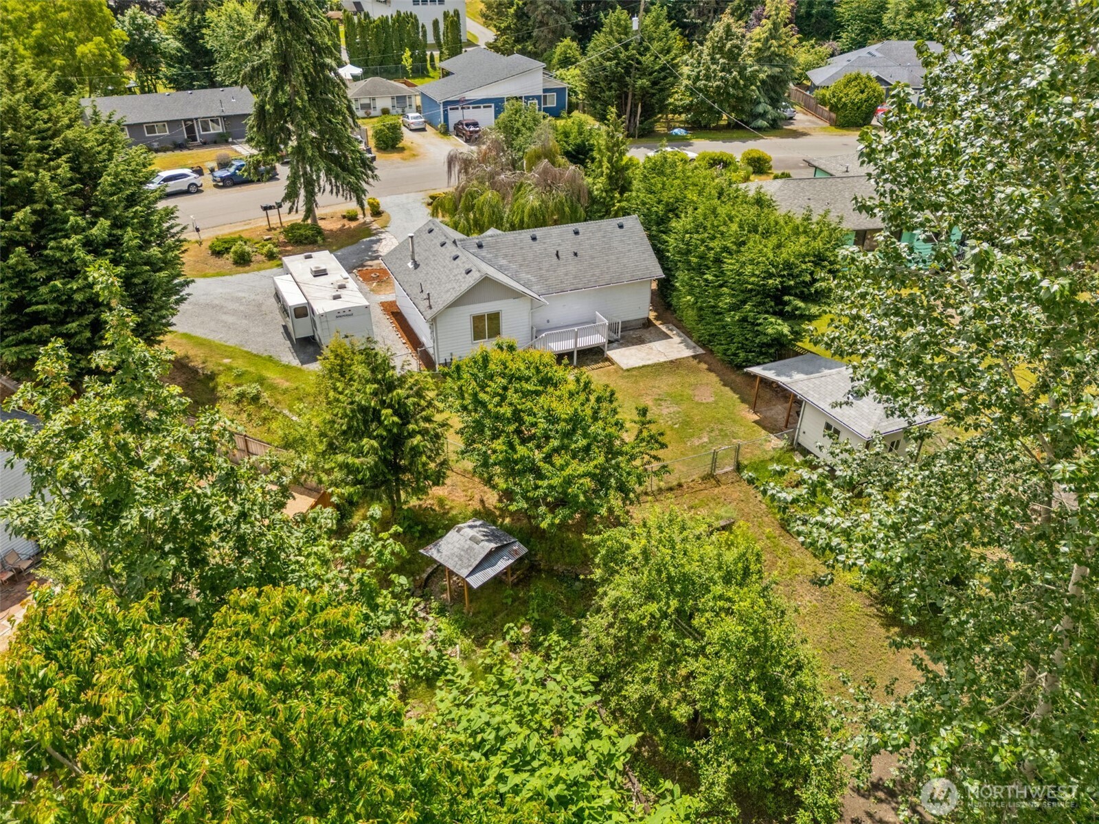 626 Southwest 142nd Street Burien, WA 98166 - Photo 7 of 35