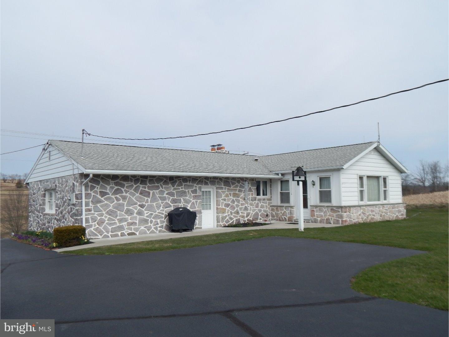 261 Congo-Niantic Road Barto, PA 19504 - Photo 4 of 24 Gallery Image 4