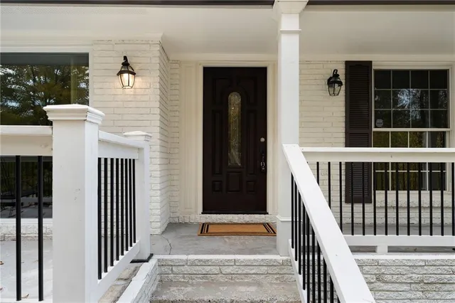 a view of entryway door