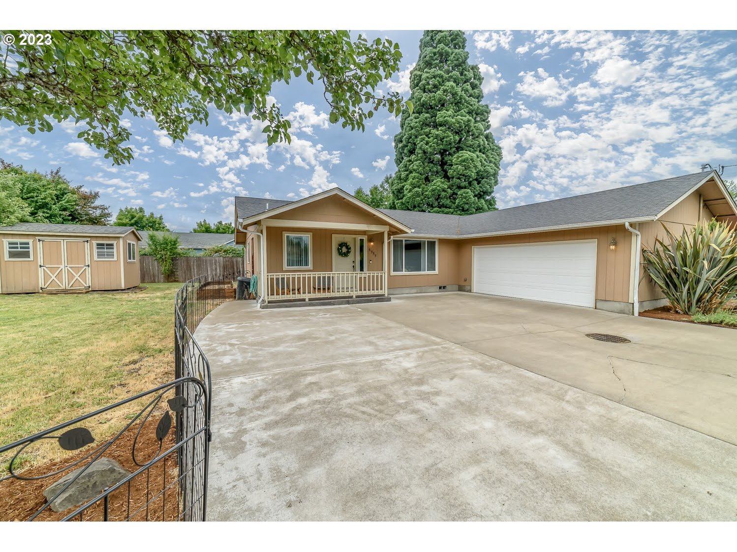 6959 Main Street Springfield, OR 97478 - Photo 1 of 32 Gallery Image 1