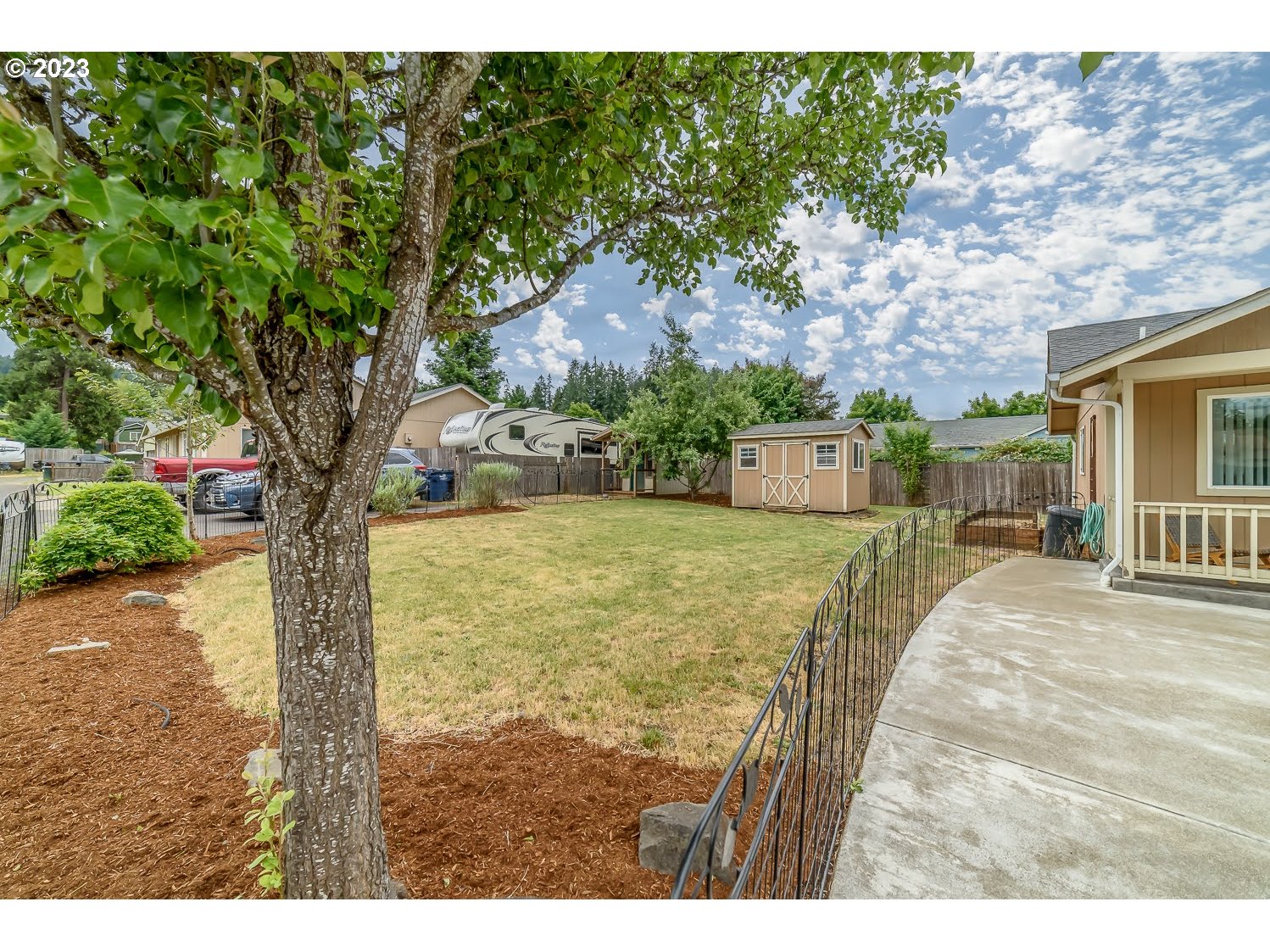 6959 Main Street Springfield, OR 97478 - Photo 5 of 32 Gallery Image 5