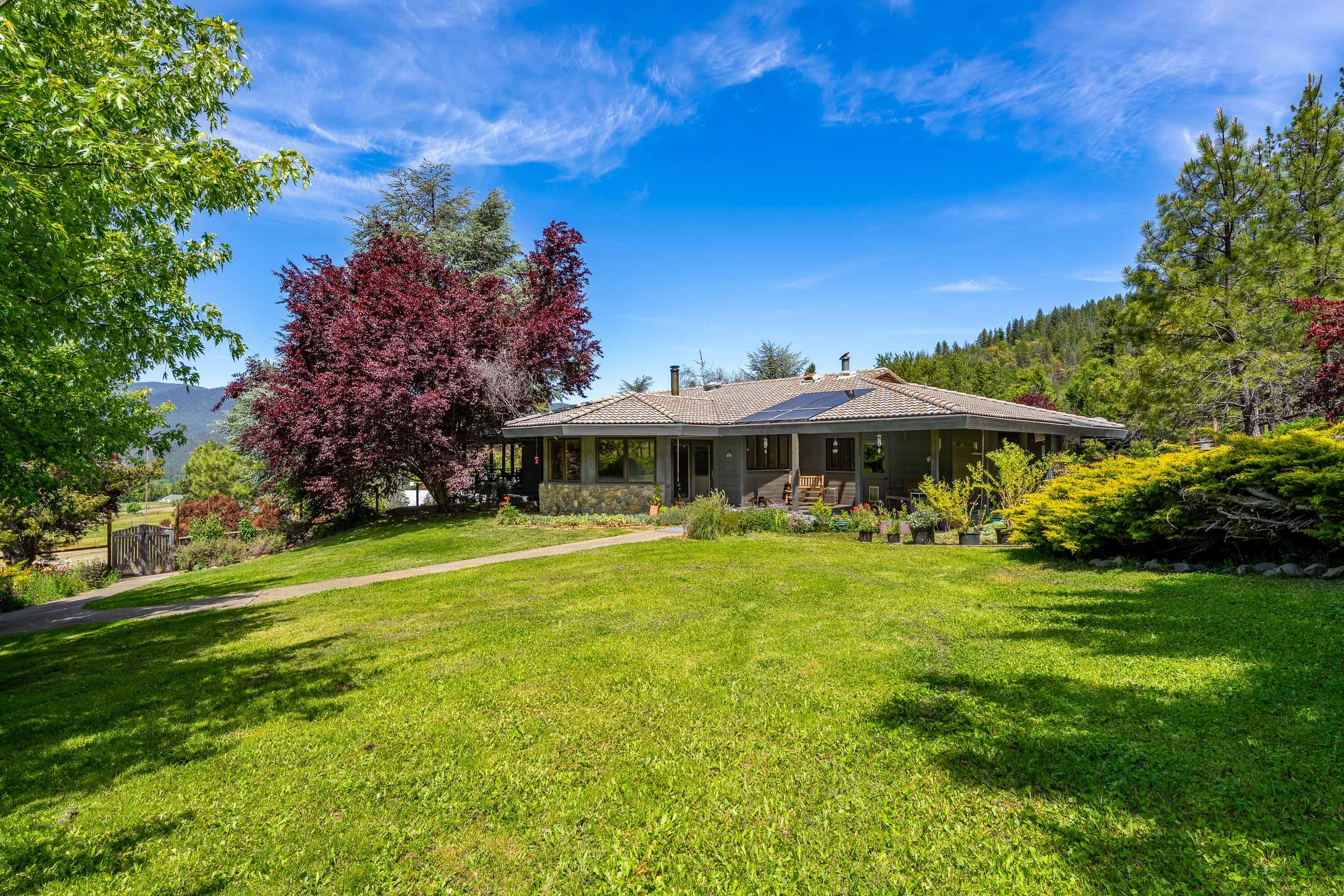 1247 Panther Gulch Road Williams, OR 97544 - Photo 23 of 57 Copy of EXT (9 of 53)