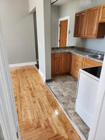 $1,750 | 15 North Main Street, Unit 34, Attleboro, MA 02703
