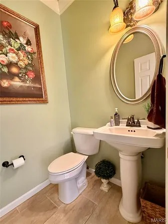 $399,999 | 2 Pine Hollow Court, Edwardsville, IL 62025