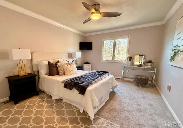 $399,999 | 2 Pine Hollow Court, Edwardsville, IL 62025