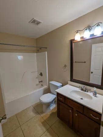 $2,095 | 7318 East Bay Boulevard, Navarre, FL 32566