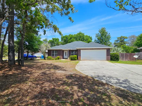 $2,095 | 7318 East Bay Boulevard, Navarre, FL 32566