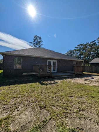 $2,095 | 7318 East Bay Boulevard, Navarre, FL 32566