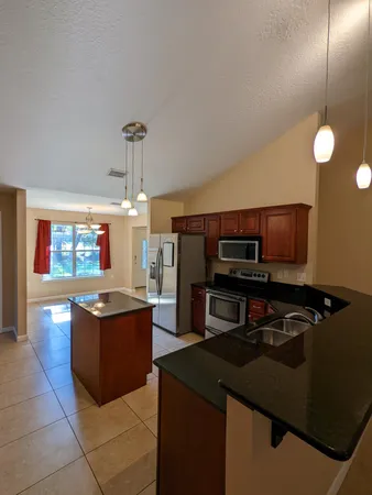 $2,095 | 7318 East Bay Boulevard, Navarre, FL 32566