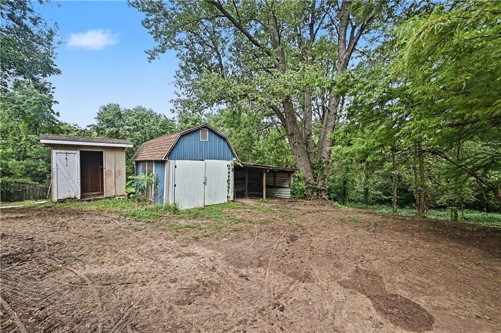 13300 East Kentucky Road Independence, MO 64050 - Photo 6 of 28 Gallery Image 6