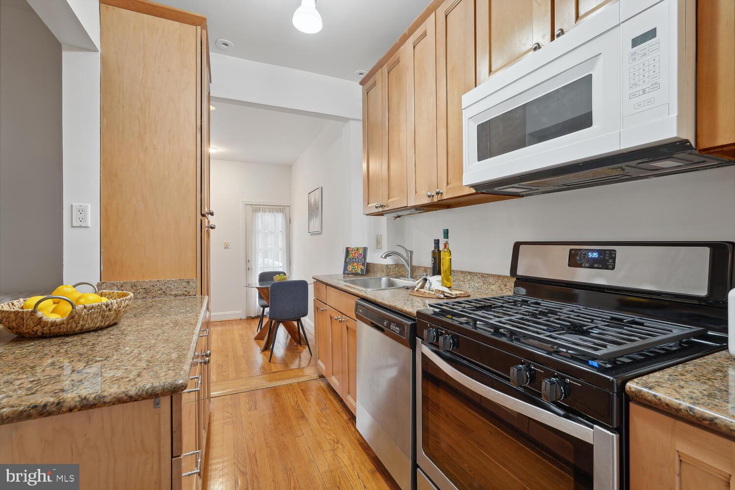 2306 Tunlaw Road Northwest Washington, DC 20007 - Photo 9 of 24 Kitchen