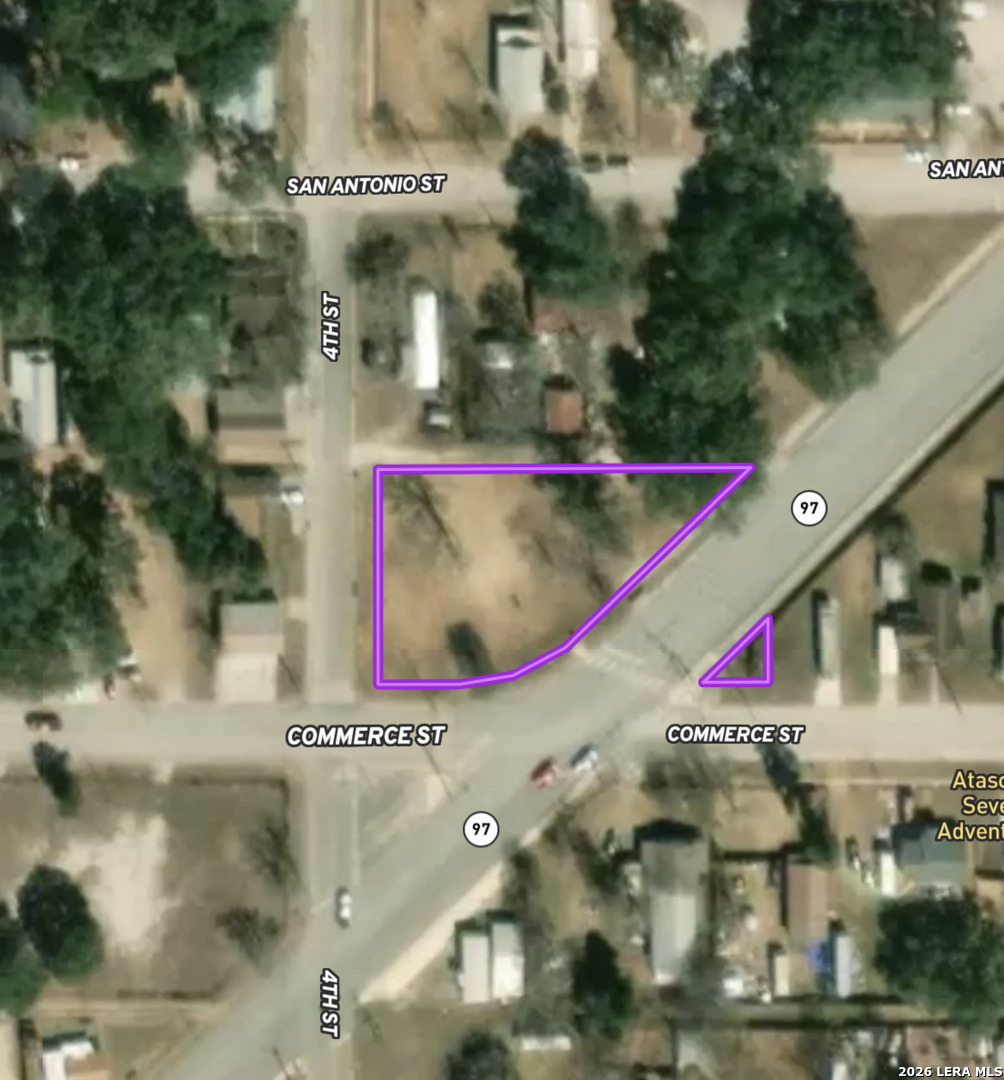 707 Commerce Street Pleasanton, TX 78064 - Photo 4 of 13 a view of water fountain