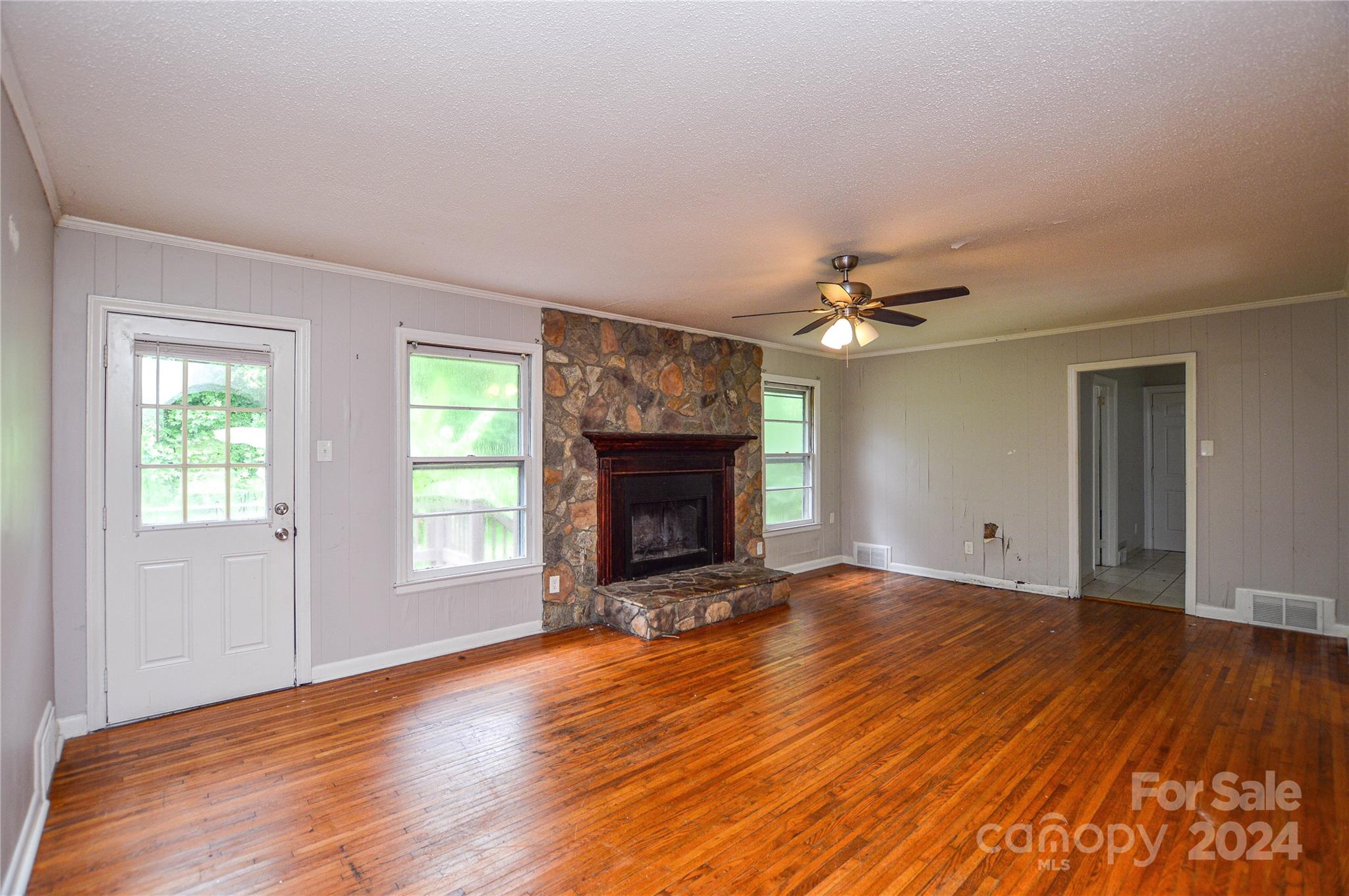 119 Rhyne Station Road Charlotte, NC 28214 - Photo 7 of 36