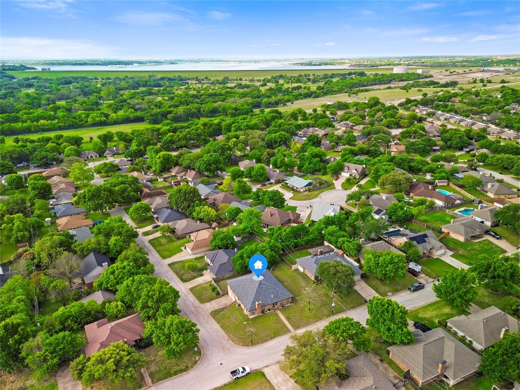 1132 Trinity Drive Benbrook, TX 76126 - Photo 38 of 40