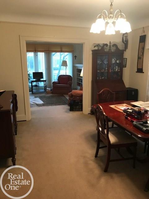 647 Neff Road Grosse Pointe, MI 48230 - Photo 5 of 15 31344660-4.JPG