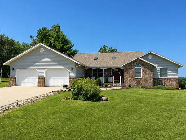 $339,000 | 31-5 Medinah Drive, Lake Carroll, IL 61078