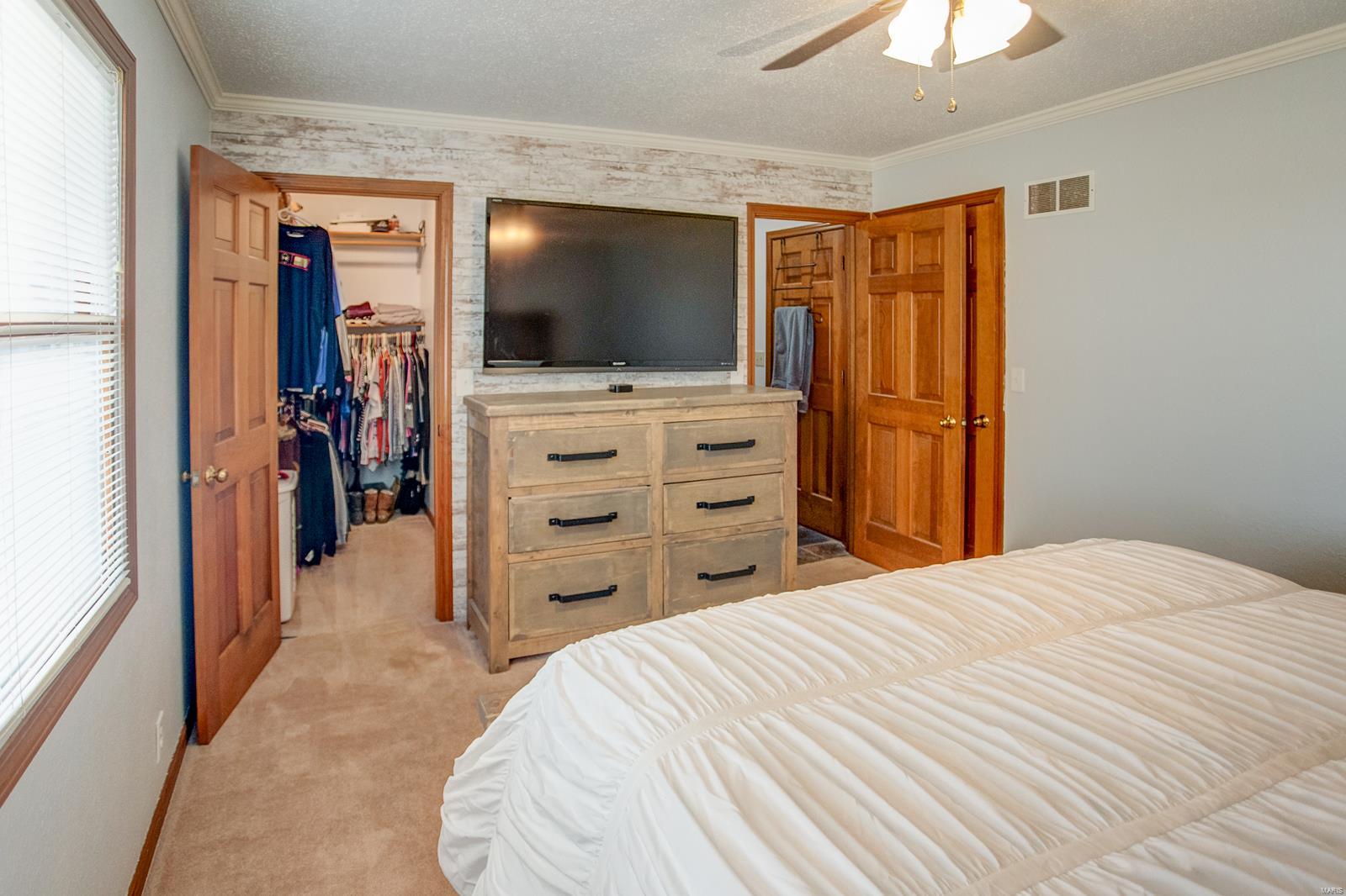 9142 East Mill Creek Road Troy, IL 62294 - Photo 17 of 48 Gallery Image 17