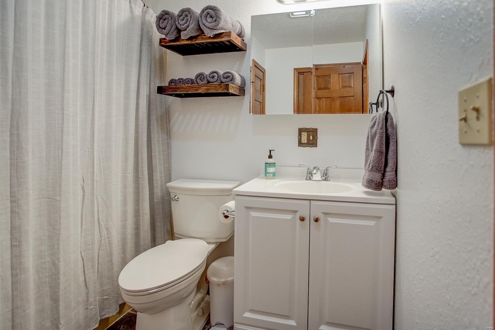 9142 East Mill Creek Road Troy, IL 62294 - Photo 24 of 48 Gallery Image 24