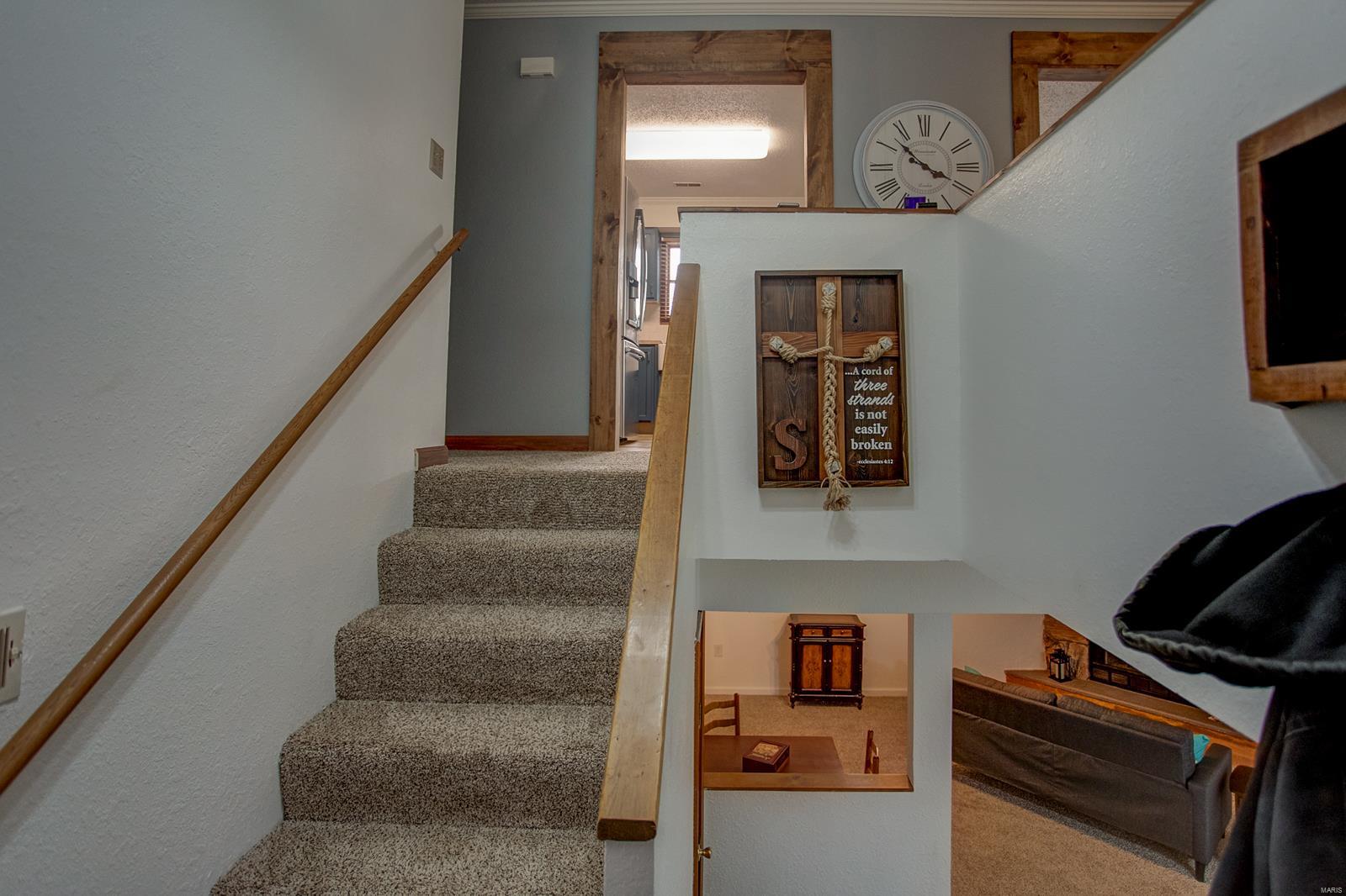 9142 East Mill Creek Road Troy, IL 62294 - Photo 4 of 48 Gallery Image 4