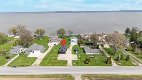 $869,000 | N8805 Lakeshore Drive, Van Dyne, WI 54979