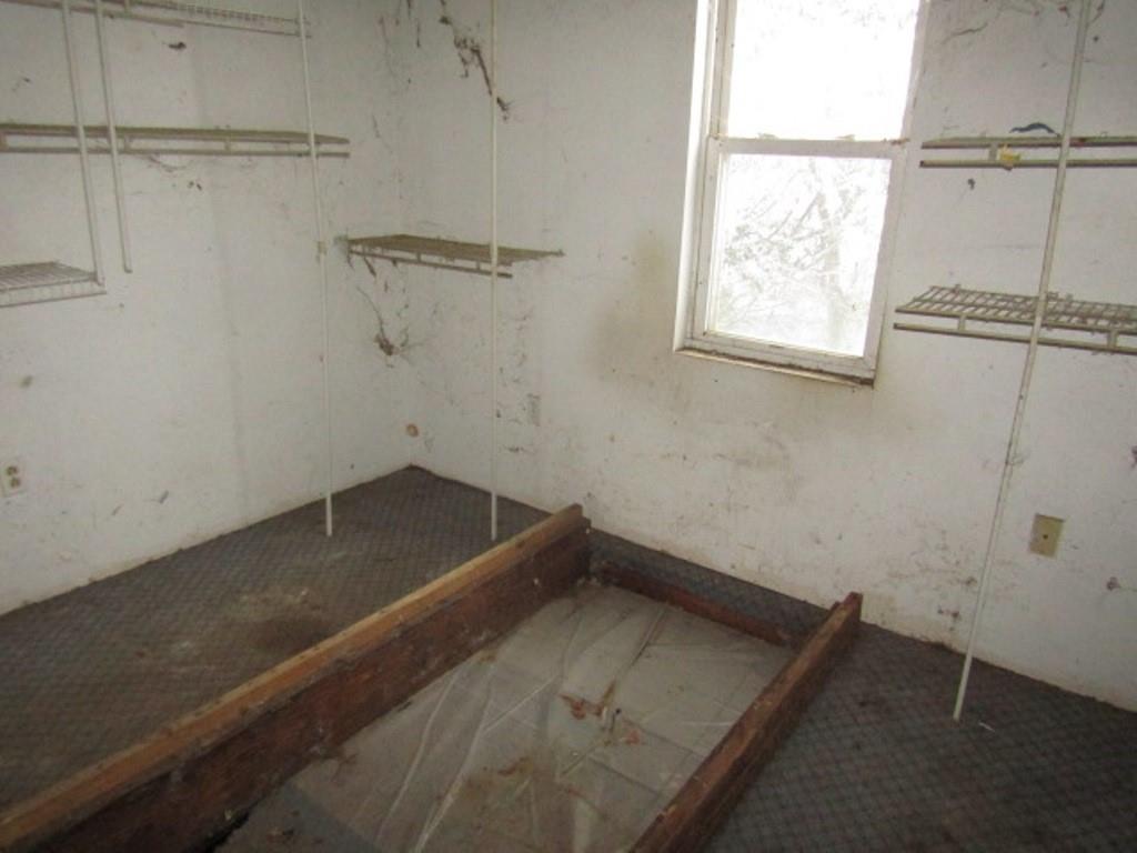 6000 Station Hill Road Gibsonia, PA 15044 - Photo 13 of 18 a view of a small space