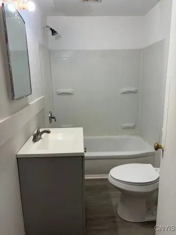 $2,250 | 319-321 Herkimer Street, Syracuse, NY 13204