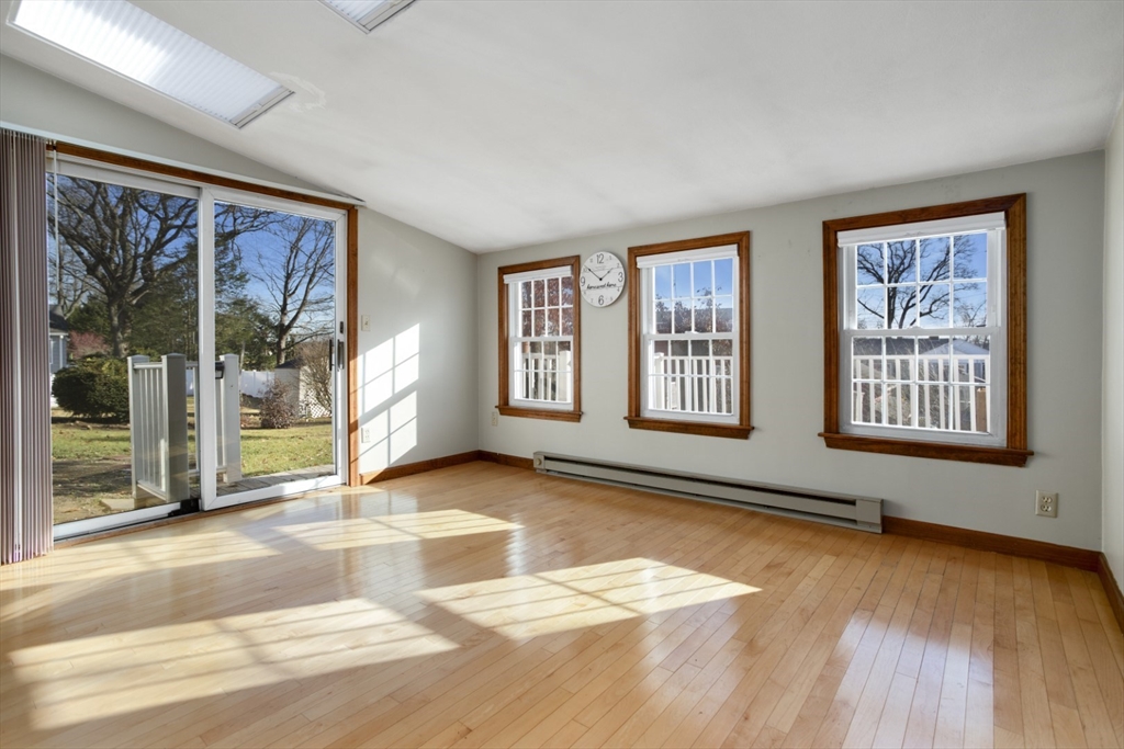 24 Hillcrest Road Wakefield, MA 01880 - Photo 15 of 33 Gallery Image 15