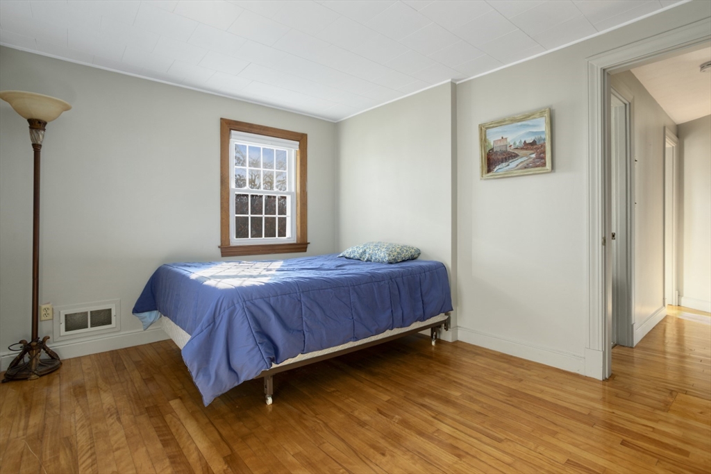 24 Hillcrest Road Wakefield, MA 01880 - Photo 21 of 33 Gallery Image 21