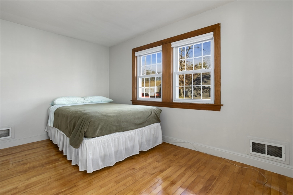24 Hillcrest Road Wakefield, MA 01880 - Photo 25 of 33 Gallery Image 25