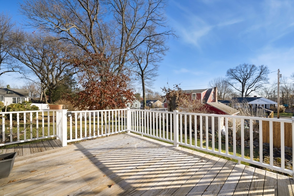 24 Hillcrest Road Wakefield, MA 01880 - Photo 26 of 33 Gallery Image 26