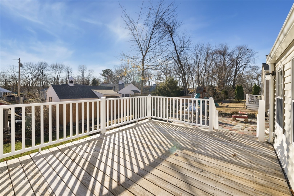24 Hillcrest Road Wakefield, MA 01880 - Photo 27 of 33 Gallery Image 27