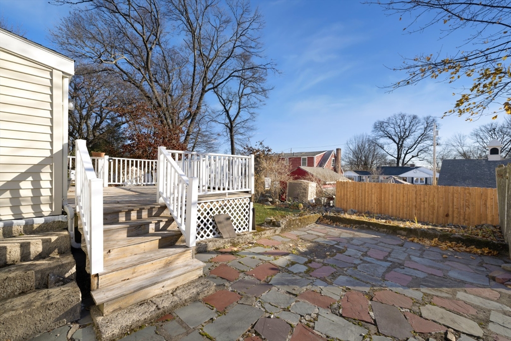 24 Hillcrest Road Wakefield, MA 01880 - Photo 28 of 33 Gallery Image 28