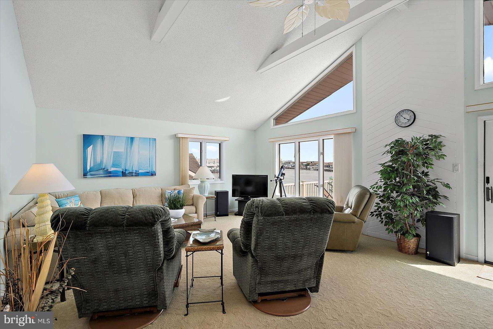 607 South Surf Road Ocean City, MD 21842 - Photo 18 of 91 Main Family Room