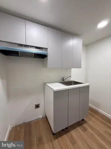 $900 | 1153 Atwood Road, Unit 2, Philadelphia, PA 19151