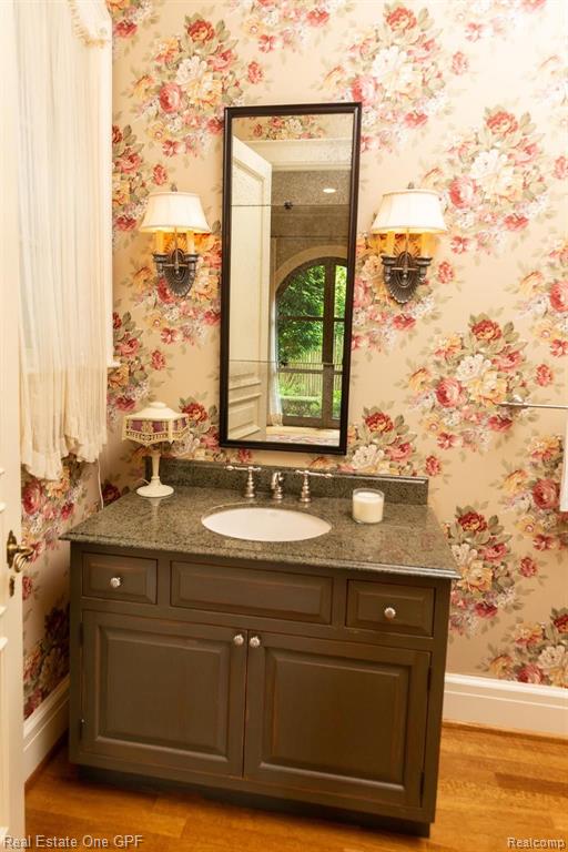992 Lake Shore Road Grosse Pointe Shores, MI 48236 - Photo 28 of 59
