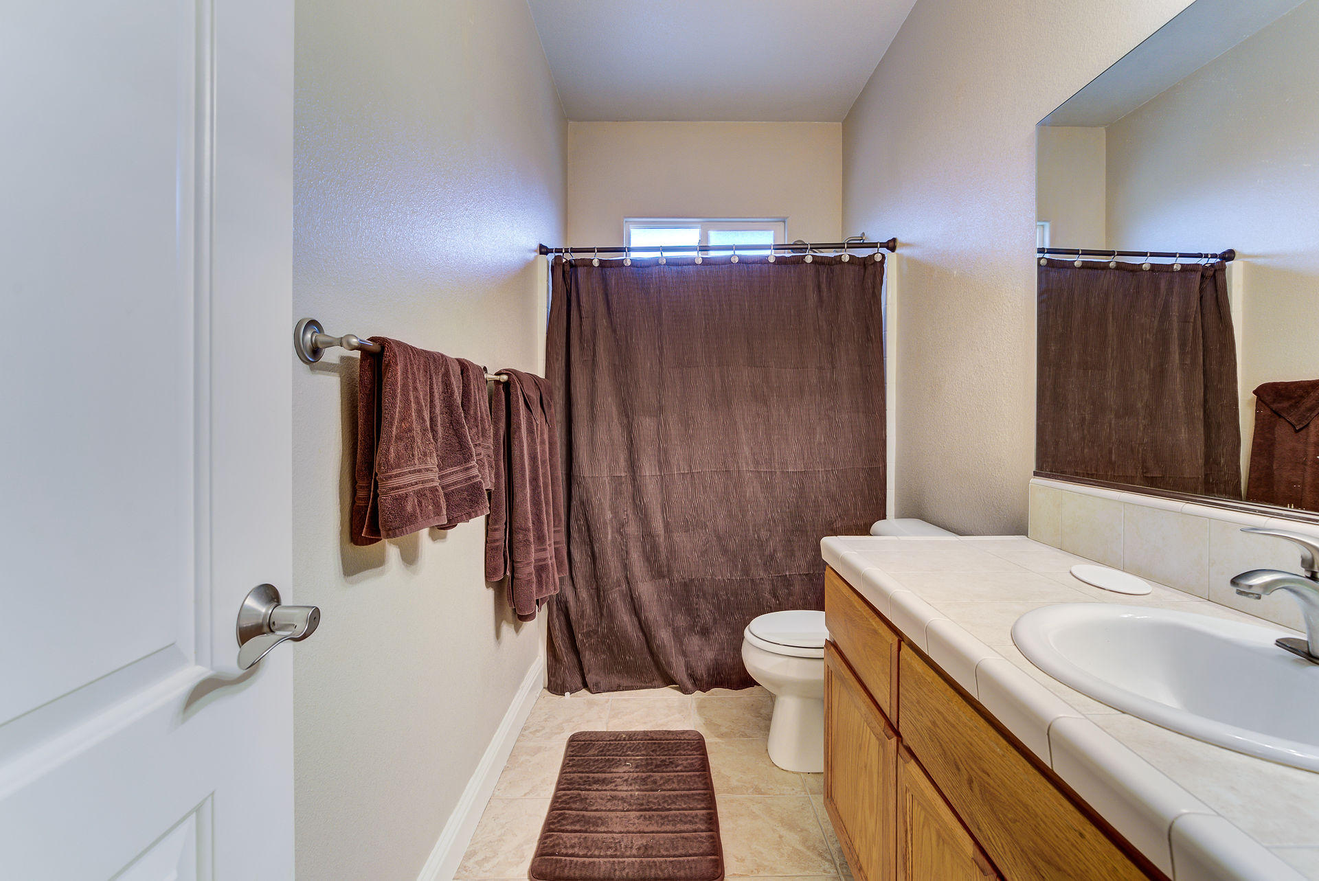 2665 Rhinestone Way Redding, CA 96001 - Photo 14 of 28 2665RhinestoneWay_009