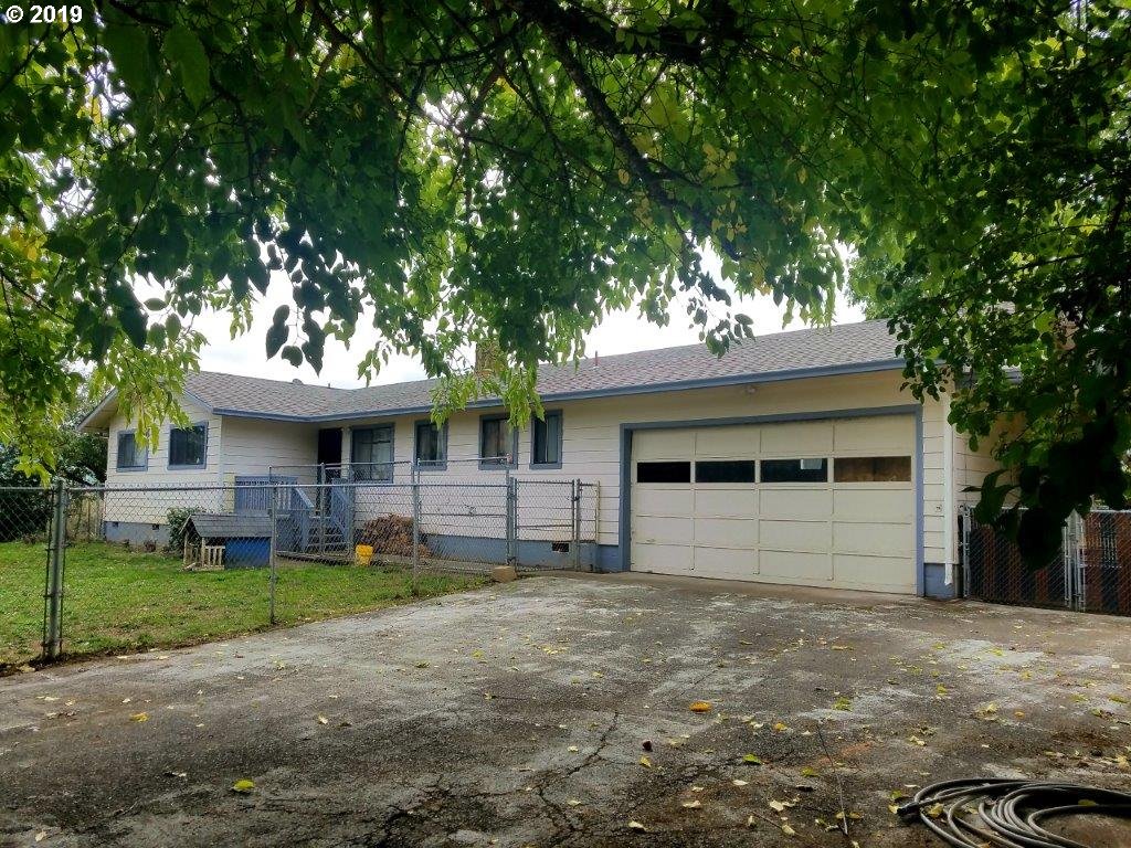 667 Happy Valley Road Roseburg, OR 97471 - Photo 1 of 24 Gallery Image 1