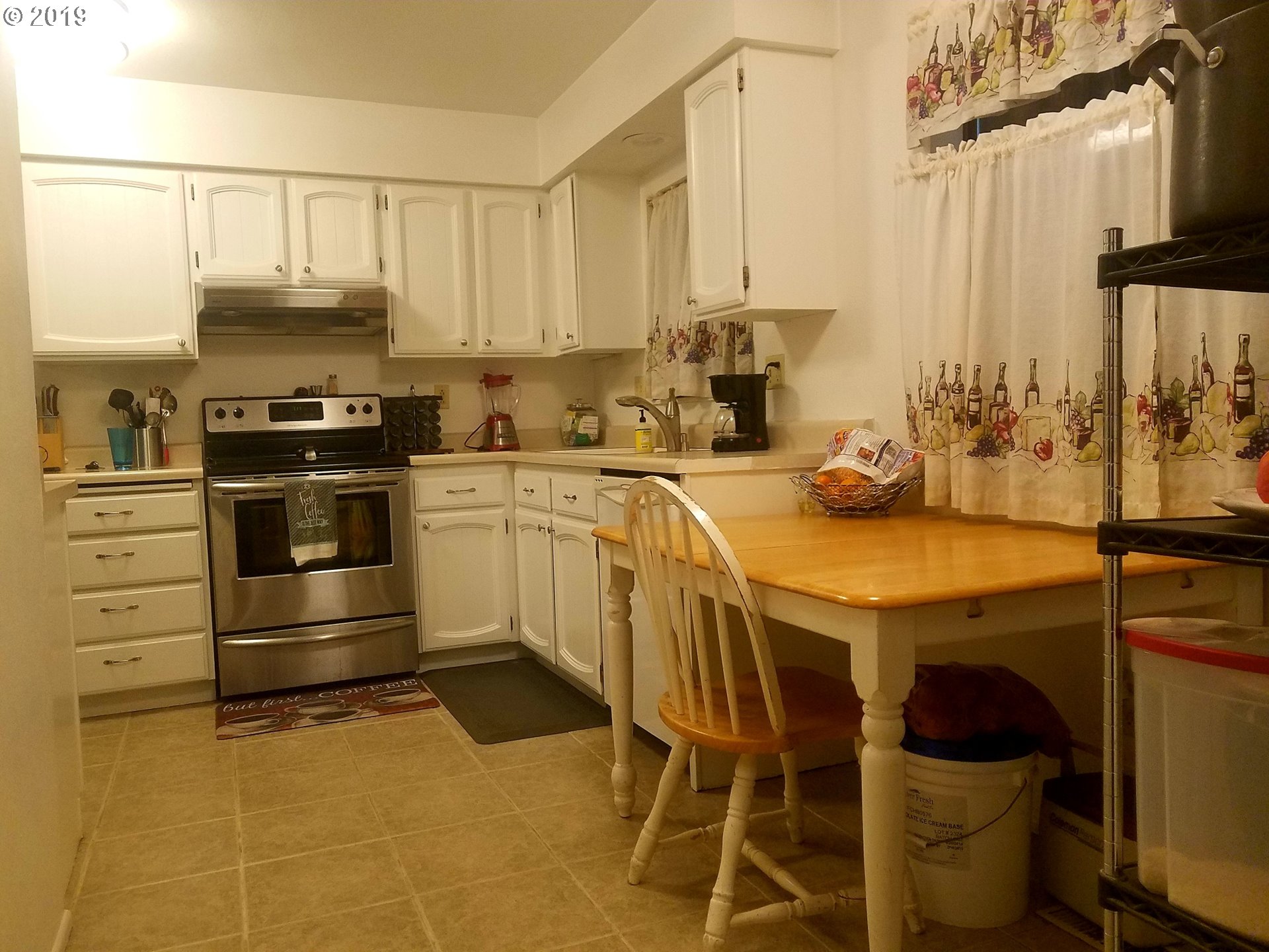 667 Happy Valley Road Roseburg, OR 97471 - Photo 9 of 24 Gallery Image 9