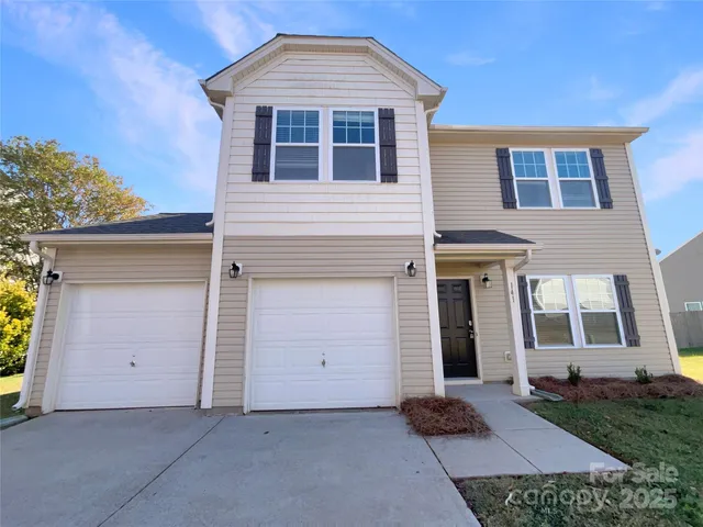 $300,000 | 141 Altondale Drive, Statesville, NC 28625