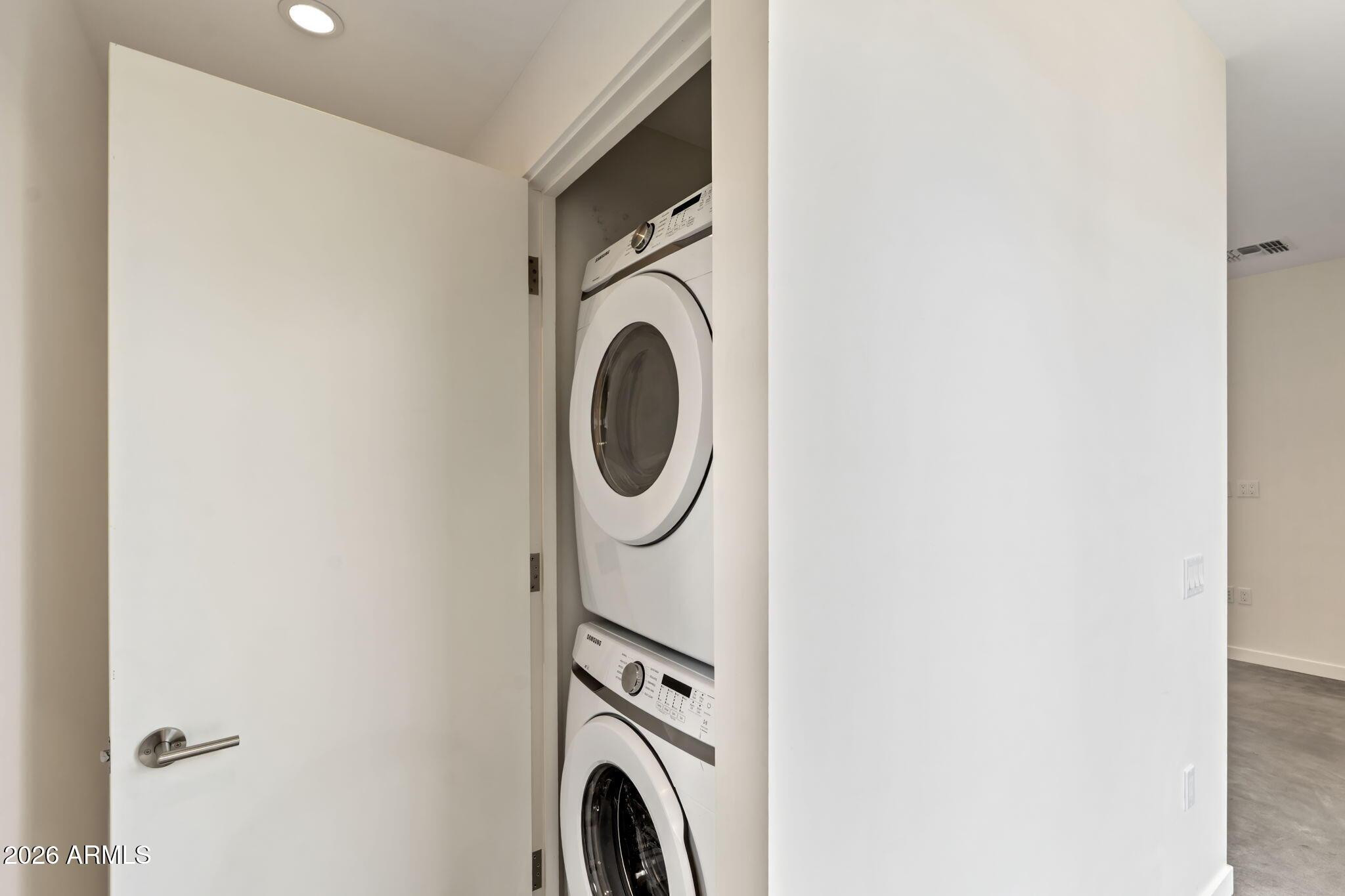 1337 East Polk Street, Unit 7 Phoenix, AZ 85006 - Photo 14 of 25 a utility room with dryer and washer