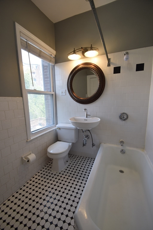1402 Beacon Street, Unit 3 Brookline, MA 02446 - Photo 9 of 13