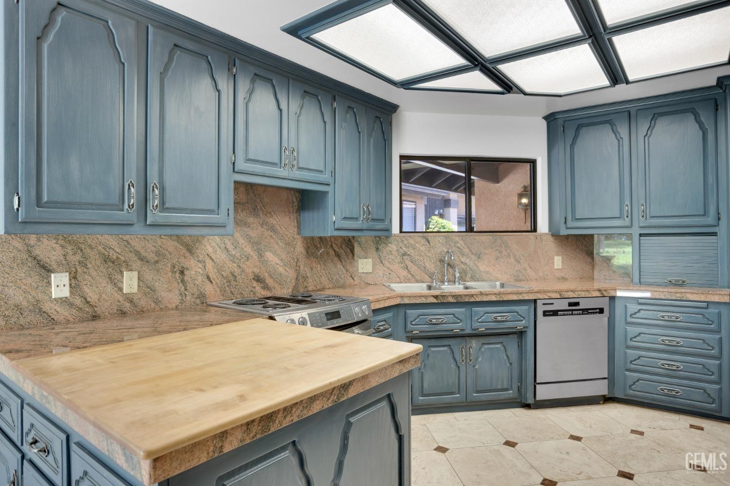 Undisclosed Address Bakersfield, CA 93306 - Photo 25 of 51