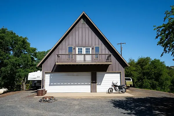 $549,000 | 184 Carmel Road, Burson, CA 95225